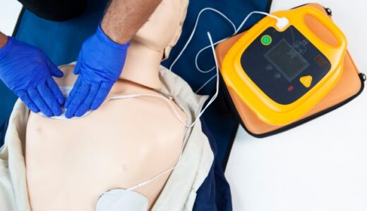 AEDとは-使い方と救命の手順を学ぼう